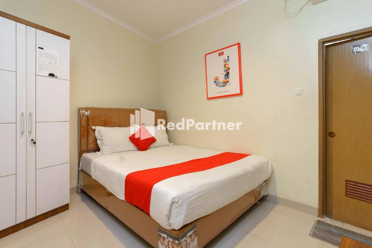 Jo Residence Syariah Redpartner Jakarta Kültér fotó