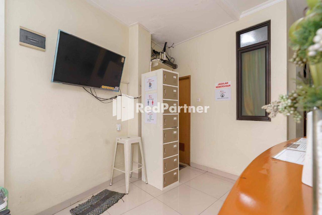 Jo Residence Syariah Redpartner Jakarta Kültér fotó